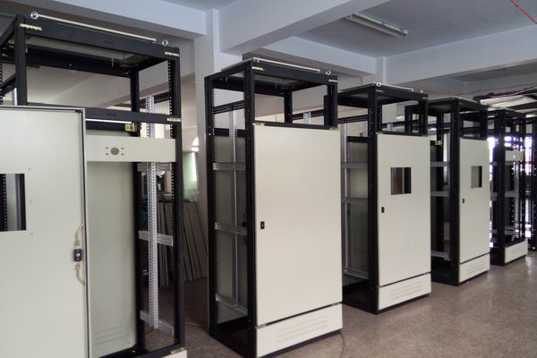 新华镇配电柜-3683厂家配电柜检修需要注意的